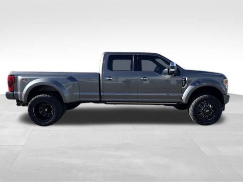 Used 2021 Ford F450 Platinum w/ FX4 Off-Road Package image 11