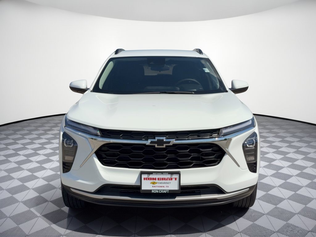 Used 2026 Chevrolet Trax LT w/ Driver Confidence Package FWD image 6