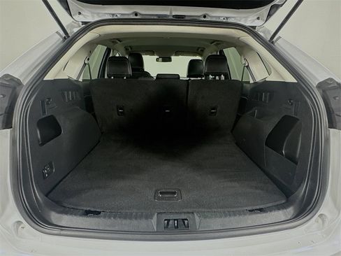 Used 2023 Ford Edge SEL image 12