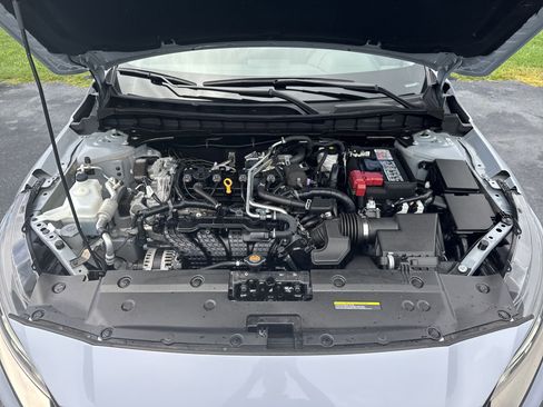 Used 2024 Nissan Altima 2.5 SR image 37