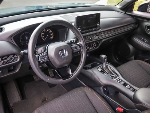Used 2024 Honda HR-V Sport image 41