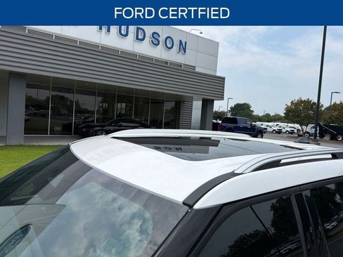 Used 2025 Ford Explorer Platinum w/ LUX Leather Package AWD/4WD image 3