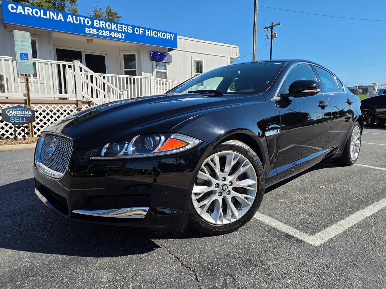 Used 2013 Jaguar XF 3.0 RWD image 2