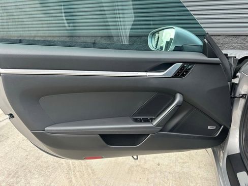 Certified 2020 Porsche 911 Carrera 4S AWD/4WD image 19