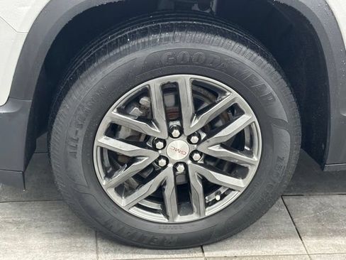 Used 2019 GMC Acadia SLT AWD/4WD image 7