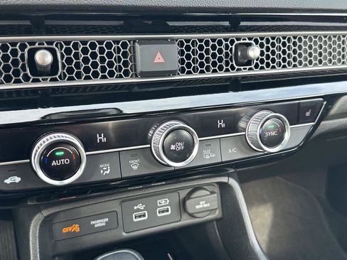 Certified 2023 Honda Civic Touring image 23