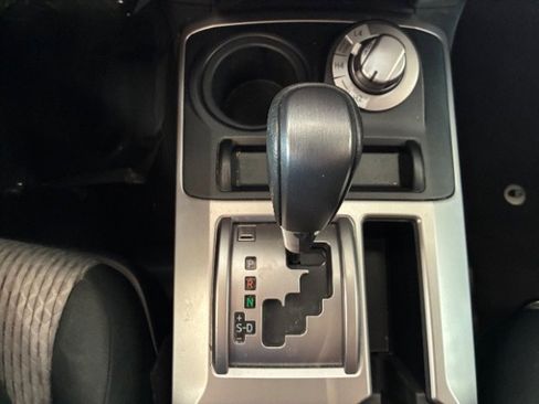 Used 2020 Toyota 4Runner SR5 image 28