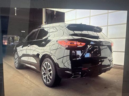 Used 2024 Chevrolet Blazer RS w/ LPO, Floor Liner Package FWD image 3