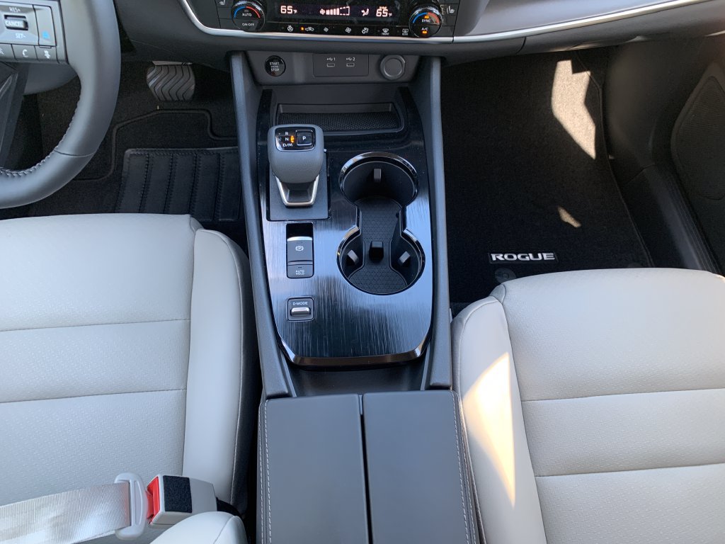 New 2026 Nissan Rogue Dark Armor FWD image 14
