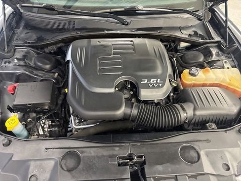 Used 2013 Dodge Charger SXT Plus image 11