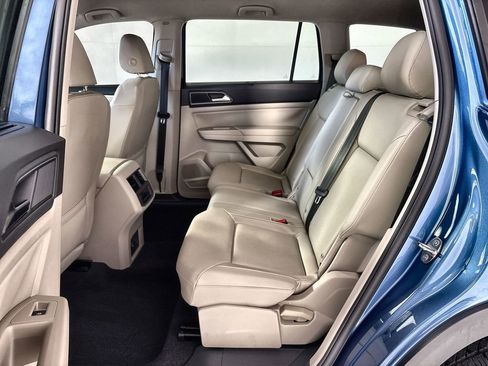 Used 2019 Volkswagen Atlas SE FWD image 23