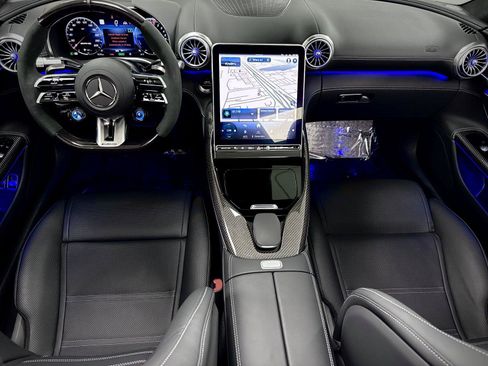 Used 2025 Mercedes-Benz SL 63 AMG S e Performance 4MATIC image 13