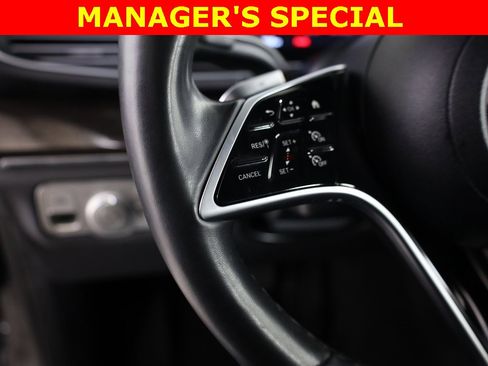 Used 2024 Mercedes-Benz GLE 350 4MATIC w/ AMG Line Exterior image 12