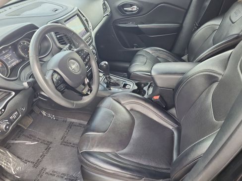 Used 2023 Jeep Cherokee Altitude Lux image 23