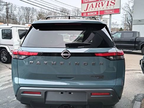New 2026 Nissan Pathfinder Platinum AWD/4WD image 4