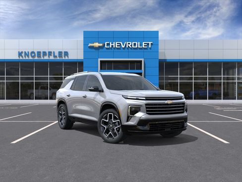 New 2026 Chevrolet Traverse High Country w/ LPO, Floor Liner Package AWD/4WD image 1