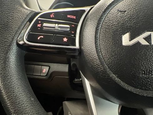 Certified 2023 Kia Forte LXS FWD image 21