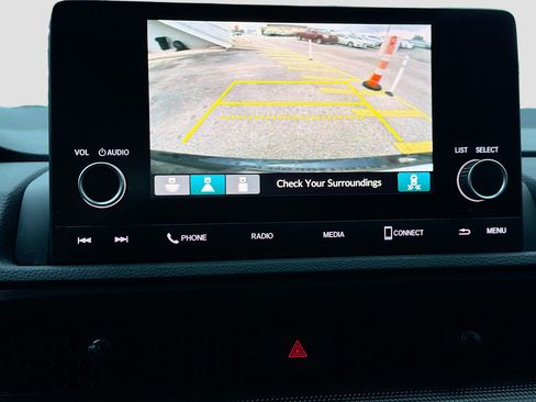 Used 2024 Honda CR-V EX image 31