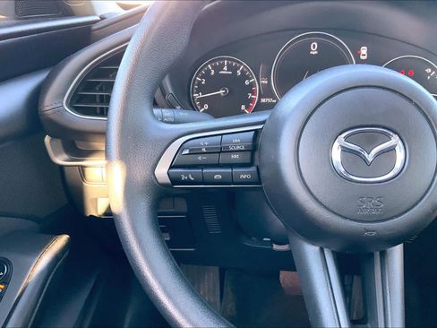 Used 2025 MAZDA MAZDA3 s FWD image 23