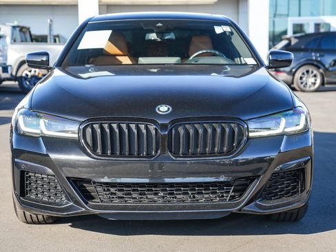 Used 2023 BMW 530e w/ M Sport Package image 2