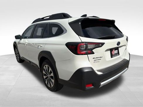 Used 2024 Subaru Outback Limited AWD/4WD image 5