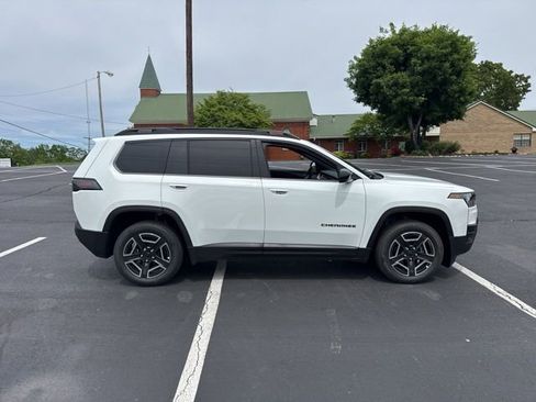 New 2026 Jeep Cherokee Limited AWD/4WD image 8