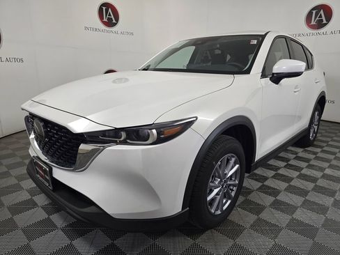 Used 2023 MAZDA CX-5 AWD 2.5 S w/ Preferred Package image 5