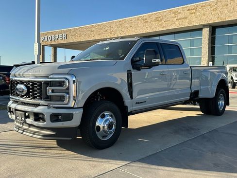 New 2026 Ford F350 Platinum image 34