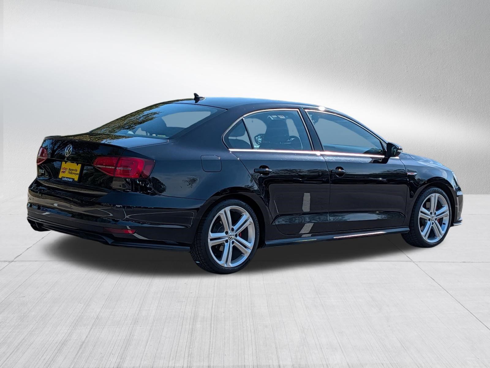 Used 2017 Volkswagen Jetta GLI FWD image 7
