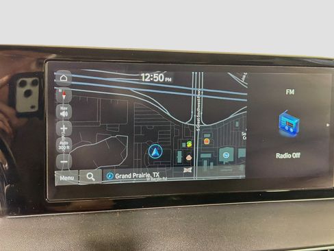 Used 2024 Hyundai Palisade SEL FWD image 22