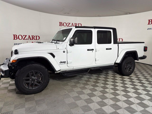 Used 2024 Jeep Gladiator Sport AWD/4WD image 6