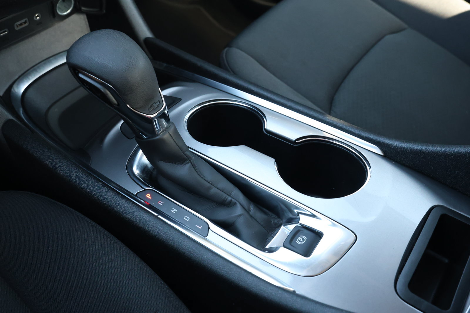 Used 2025 Chevrolet Malibu LT FWD image 23