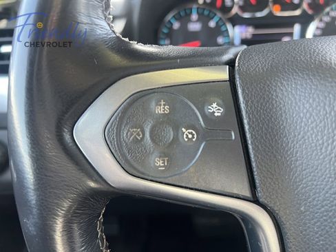 Used 2017 Chevrolet Suburban LT AWD/4WD image 21