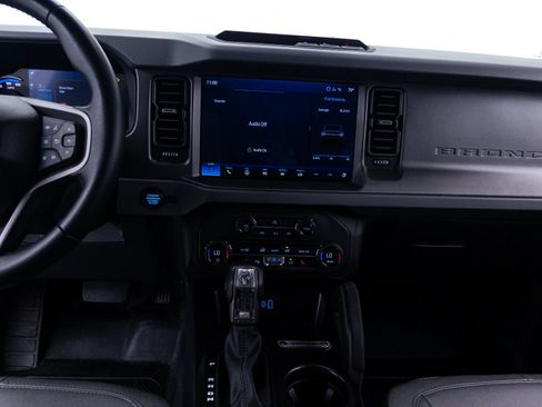 Used 2024 Ford Bronco Big Bend AWD/4WD image 14