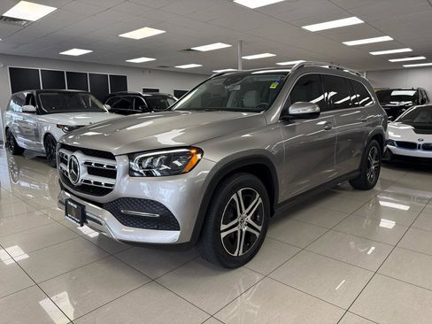 Used 2020 Mercedes-Benz GLS 450 4MATIC image 8