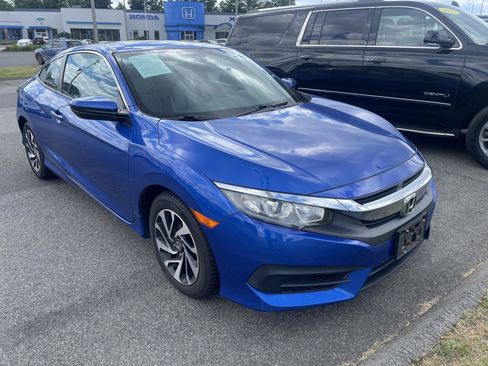 Used 2016 Honda Civic LX-P image 1