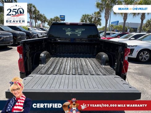 Used 2025 Chevrolet Silverado 1500 LT AWD/4WD image 11