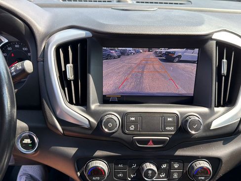 Used 2020 GMC Terrain SLT w/ Preferred Package AWD/4WD image 21