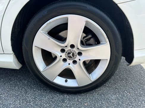 Used 2018 Mercedes-Benz CLA 250 4MATIC image 34