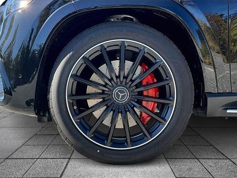 New 2026 Mercedes-Benz GLS 63 AMG 4MATIC image 15