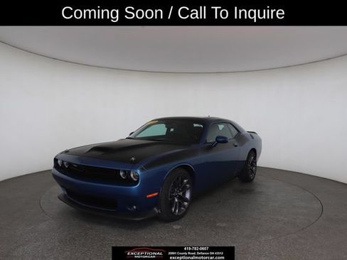Used 2023 Dodge Challenger R/T w/ T/A Package RWD image 2