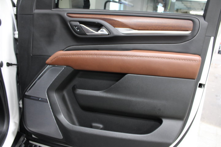Used 2023 GMC Yukon Denali Ultimate AWD/4WD image 25