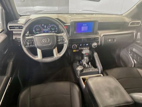Certified 2025 Toyota 4Runner TRD Off-Road AWD/4WD image 22