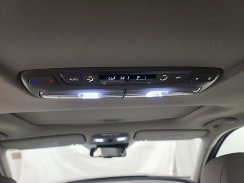 Used 2022 Kia Telluride EX w/ EX Premium Package image 24