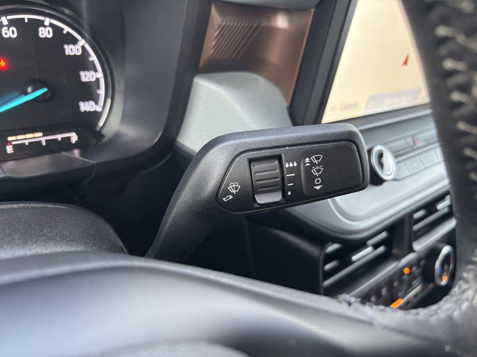 Used 2024 Ford Maverick Lariat FWD image 29