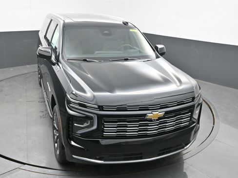 New 2026 Chevrolet Suburban High Country w/ Sun And Tow Package image 35