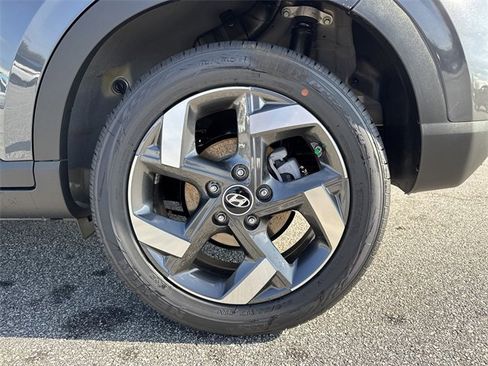 New 2026 Hyundai Venue SEL image 19