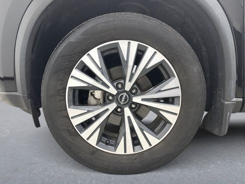 Used 2023 Nissan Rogue SV w/ SV Premium B Package image 24