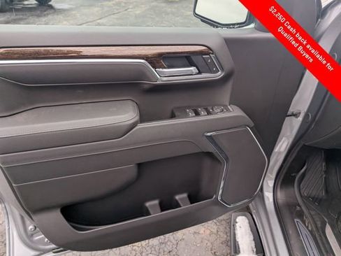 New 2026 GMC Sierra 1500 SLE image 15