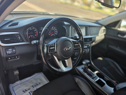 Used 2019 Kia Optima S w/ S Panoramic Sunroof Package FWD image 15